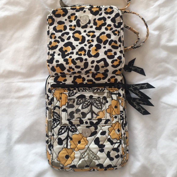 Vera Bradley Mini Hipster in “Go Wild” - Picture 2 of 3